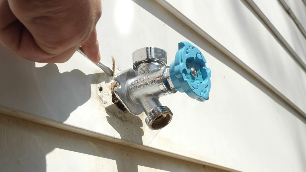 Keeping Your Outdoor Faucet Leak Free